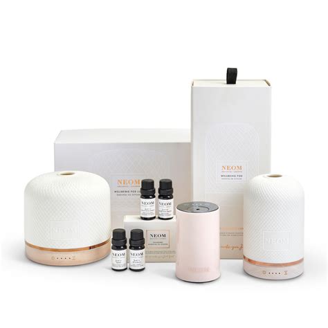 Wellbeing Pod Cleaning Kit – NEOM Wellbeing UK