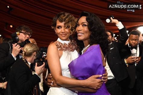 Halle Berry Sexy Shows Off Her Hot Legs Wearing A Gorgeous White Dress At The Th Annual