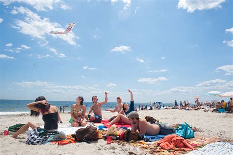 17 Best Beaches In NYC To Visit Now