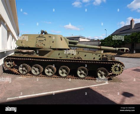 2S3 Akatsiya in the tank museum, Saumur, France, pic-6 Stock Photo - Alamy