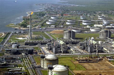 Nigeria LNG, partners sign Train 7 gas supply agreements – Businessamlive