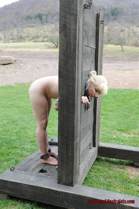 Pillory Nude Porn Sex Photos Daftsex Hd