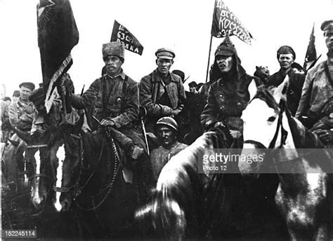 115 Red Cossacks Stock Photos High Res Pictures And Images Getty Images