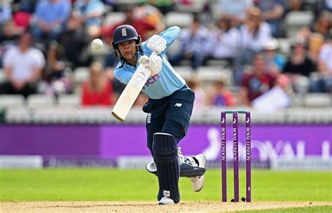 Sophia Dunkley plays to the leg side | ESPNcricinfo.com