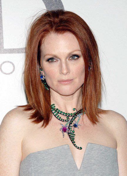 Actress Julianne Moore Wearing Boucheron Black Pearl Necklace