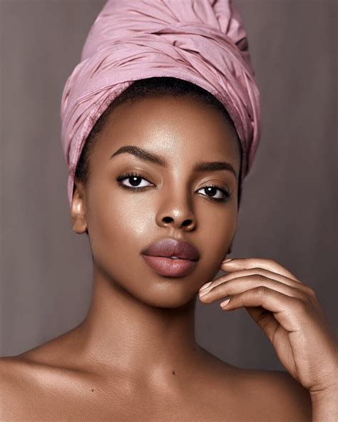 Maquiagem Nude FOTOS E Os Melhores Tutoriais Para Arrasar Na Make