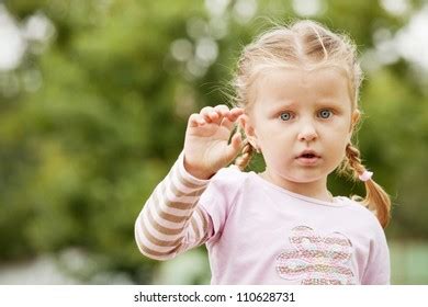 Kid Confused Face Outdoor Stock Photo 110628731 | Shutterstock