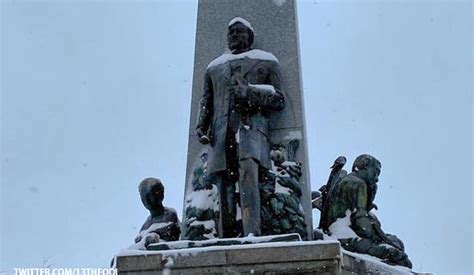 Emil Maranon shares rare photo of Rizal monument in Madrid, Spain | Abogado