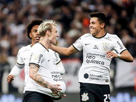 Corinthians Vence O Coritiba Confira Os Melhores Momentos