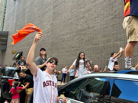 Houston Astros 2022 World Series Parade Downtown Pictures Houstonia