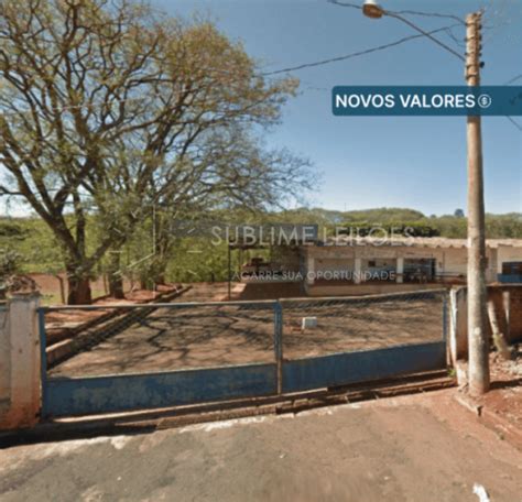 Terreno de 8 681m² Constr de 885m² Casas em leilão Sublime Leilões