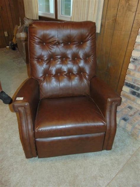 Brown Leather Lazy Boy Rockerrecliner Live And Online Auctions On