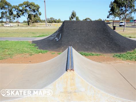 Melton South Skate Park Skater Maps Melbourne Skatepark Directory