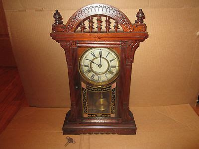 Antique New Haven Kitchen Clock Made In Usa Day Time And Strike