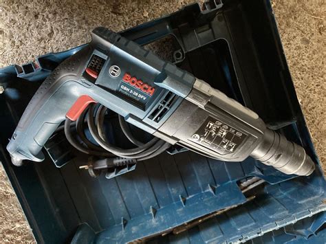 Bosch GBH 2-28 DFV Перфоратор /850W, 3.2J, SDS-plus/ гр. Търговище ...