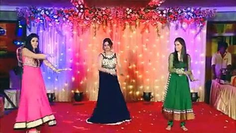 Must Mehndi Wedding Dance New Pakistani Girls Video Hd Video