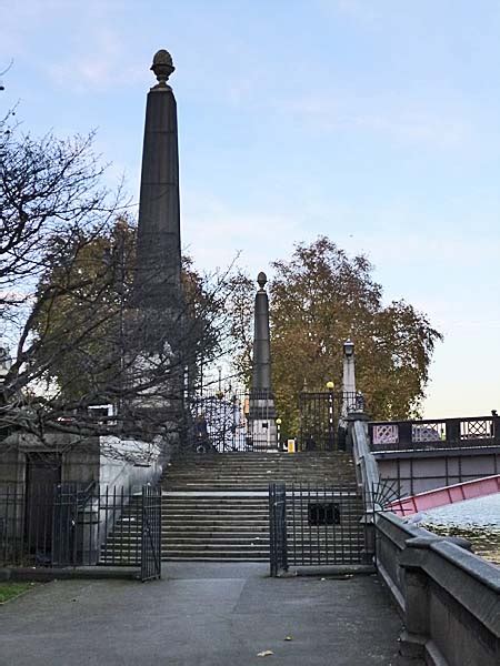 Lambeth Bridge, London