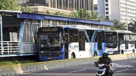 Sejumlah Rute Bus Transjakarta Alami Pengalihan Rute Terkait Rekayasa