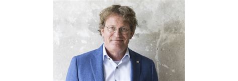 Directeur Kro Ncrv Wil Ongehoord Nederland Per Direct Uit Het Bestel Bm