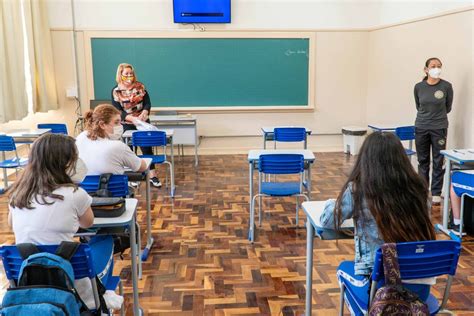 Resolu O Determina Volta De Alunos A Aulas Presenciais Na Rede