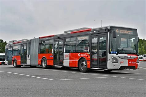 Pražská premiéra pro Iveco Urbanway Hybrid 18M Dopravní podnik hl m