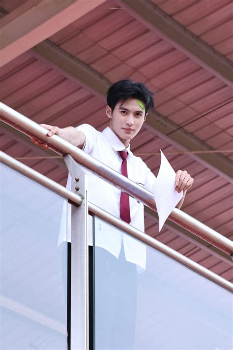 peng cheng kartu ucapan vintage dandanan pria wallpaper musim