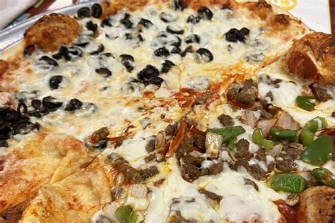 Best Pizza in Waco, TX: 11 Top Pizzerias! (2025)