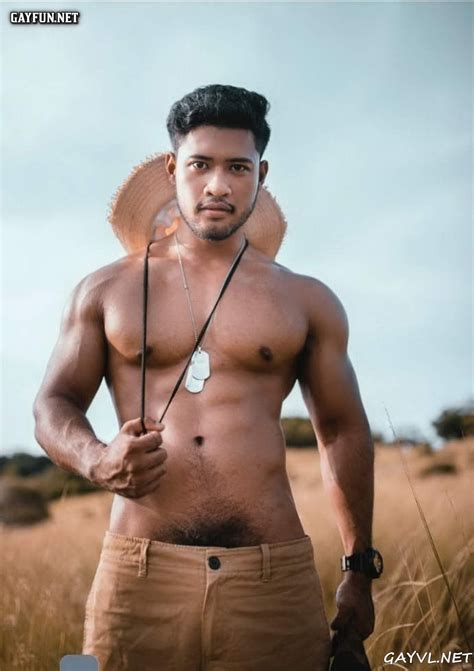 thai gay magazine 着衣 photo 1137 BoyFriendTV