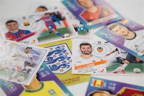 COLECCIONES DE CROMOS La nueva era dorada de los cromos de fútbol en