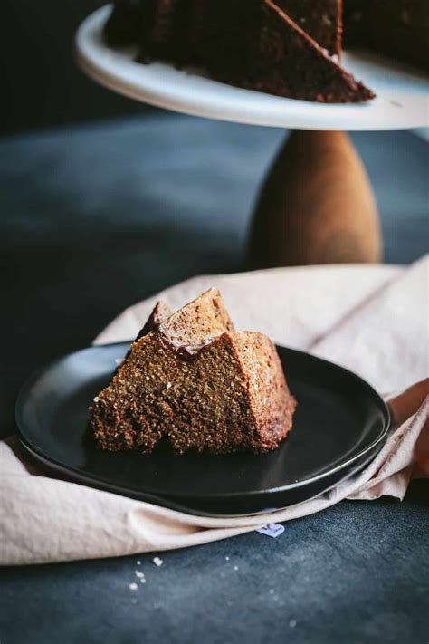 Clean Keto Chocolate Zucchini Cake Eat Be Fit Explore