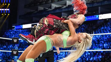 Asuka vs. Charlotte Flair – WWE Women’s Championship: SmackDown ...