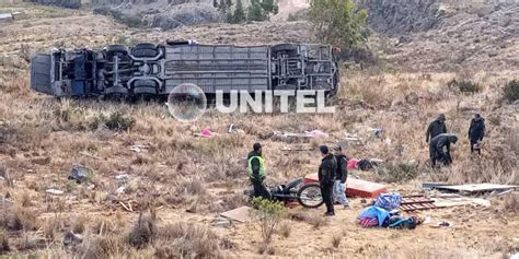 Al Menos Cinco Fallecidos Tras El Embarrancamiento De Un Bus En La Ruta