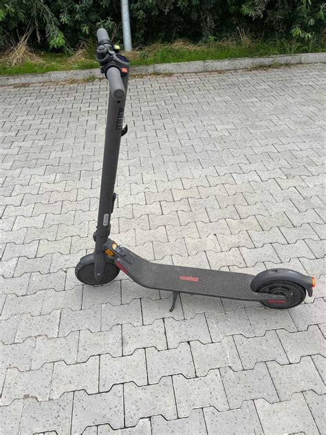 Hulajnoga Elektryczna Segway Ninebot Kickscooter E E Czarny Wroc Aw