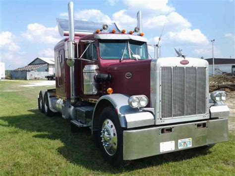 Peterbilt 359 Exhd 1984 Sleeper Semi Trucks