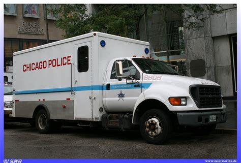 Il Chicago Police Department Squadrol Van Prisoner