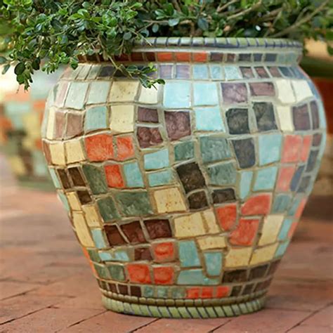 Easy And Creative Flower Pot Ideas To Beautify Your Garden With A Low