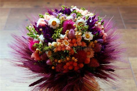 Straw colored bouquet stock photo. Image of pretty, petal - 80918022