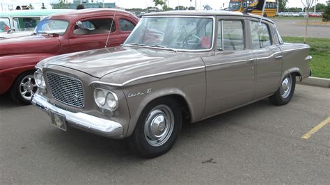 Studebaker Lark - Information and photos - MOMENTcar