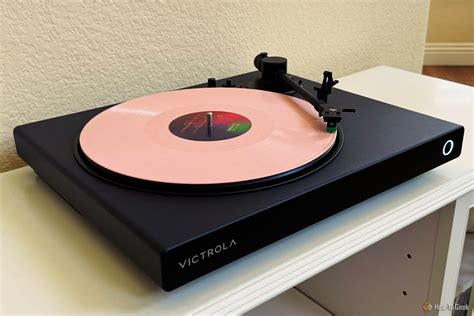 Victrola Hi Res Onyx Review A Solid Record Player With Bluetooth