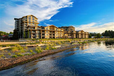 Snowbird Vacations At The Beach Club Resort Parksville Bc Vancouver