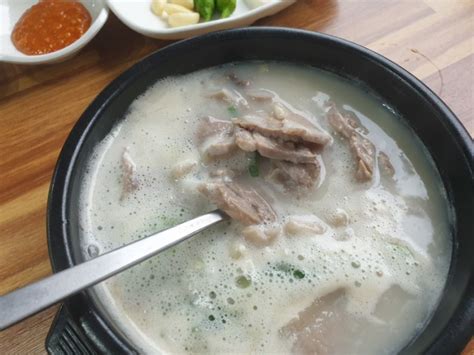 장유 율하 돼지국밥 맛집 아제국밥 네이버 블로그