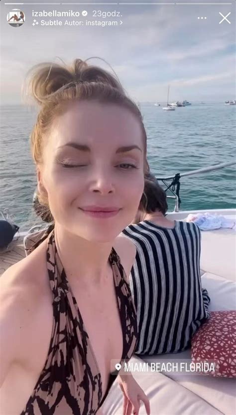 Iza Miko Wi Towa A Urodziny Bawi C Si Na Luksusowym Jachcie W Bikini Pudelek