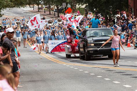 1100 Small Town Parade Stock Photos Pictures And Royalty Free Images