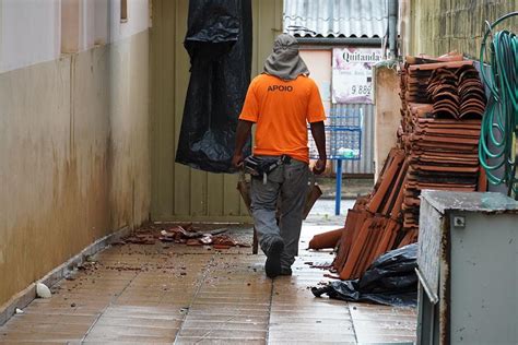 Prefeitura De Arax Investe Mais De R Milh Es Em Melhorias Em