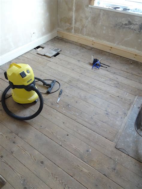 Restoring Floorboards Without Hiring A Professional Floor Sander