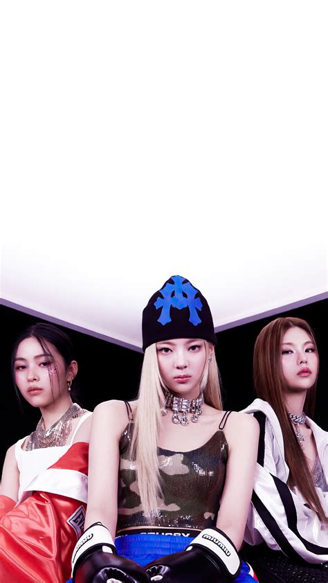 Itzy Kill My Doubt All Members K L Wallpaper Iphone Phone