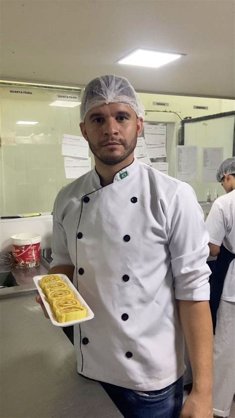 Rocambole Uma Das Receitas Mais Tradicionais Nas Padarias Brasileiras