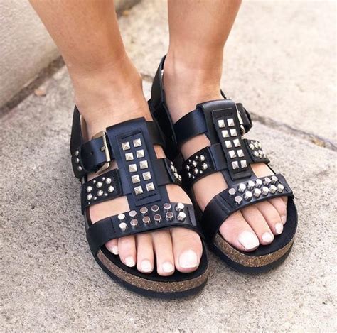 30 Best Summer Shoes That All Women Should Buy In 2019