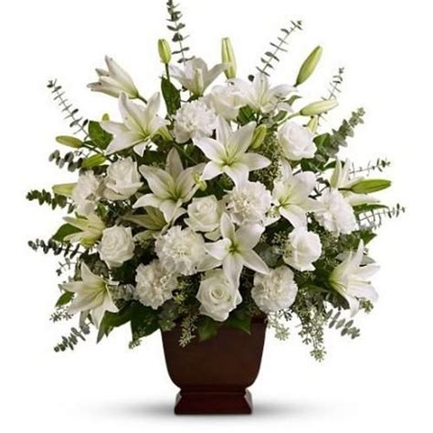 White Impressions | Arreglos florales funerarios, Bellos arreglos ...