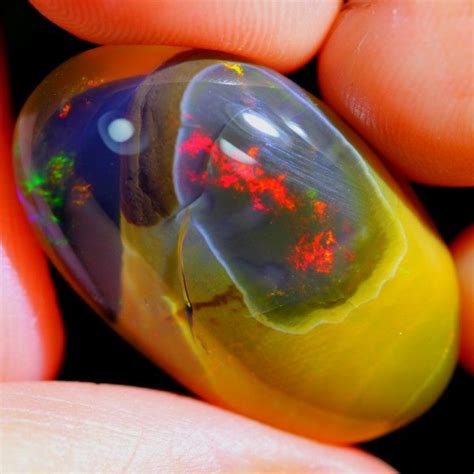 19 01Ct Phantom Ghost Inclusion Ethiopian Welo Specimen Crystal Opal